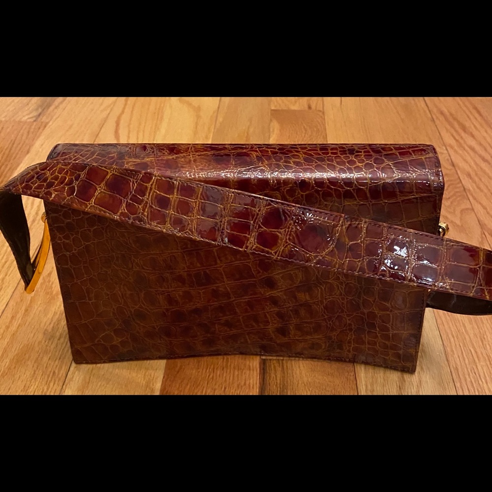 SWAINS Leather Top Handle Tote IMade in Spain
